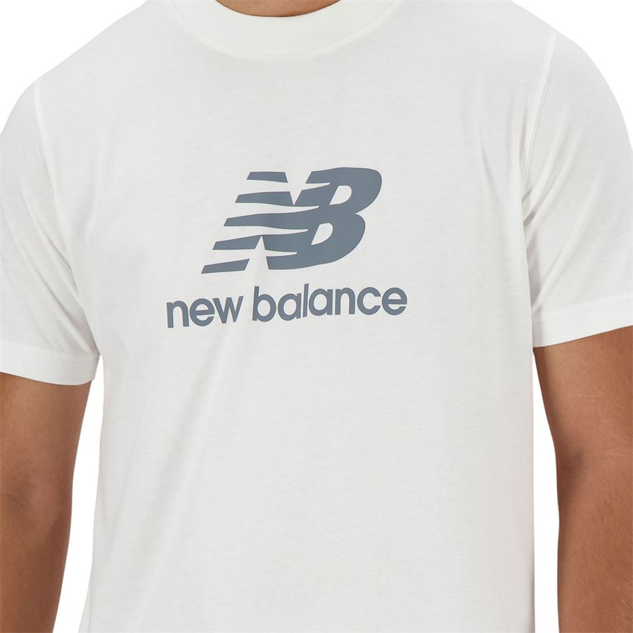 Sport Essentials Logo T-Shirt da uomo New Balance | MT41502WT